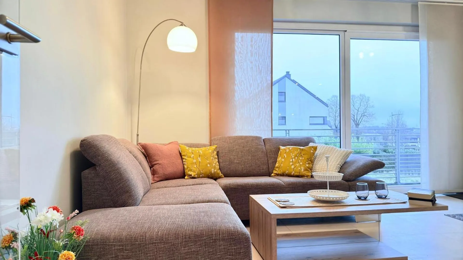 Modern Comfort 2 Bedroom Apt W Balcony&Parking-Mam1 Mamer Apartamento